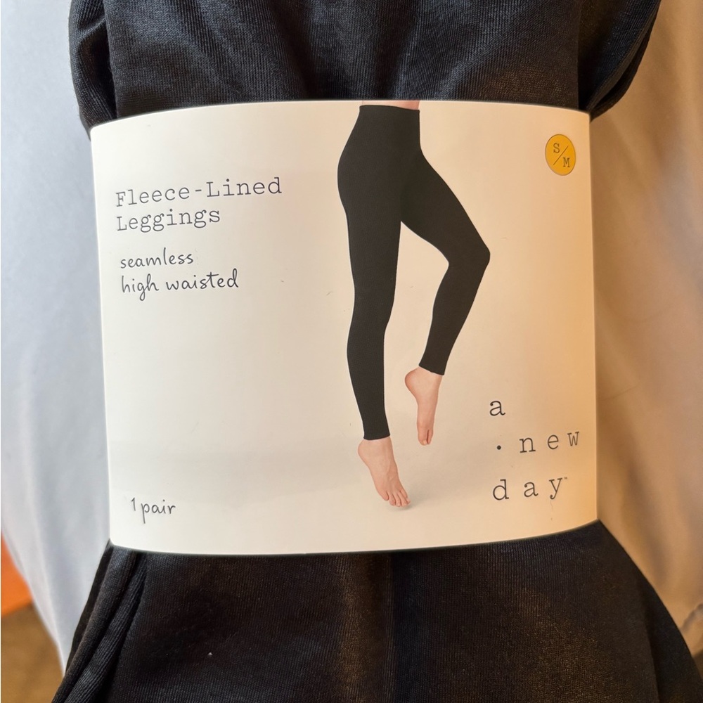 Black Fleece-Lined Leggings